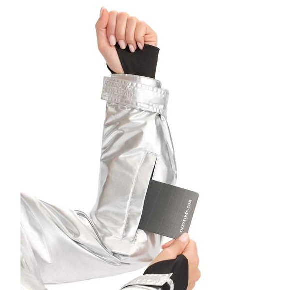 Tipsy Elves Size X- Small Silver Bullet Ski Snowsuit Women Brand New With Tags - Picture 5 of 7